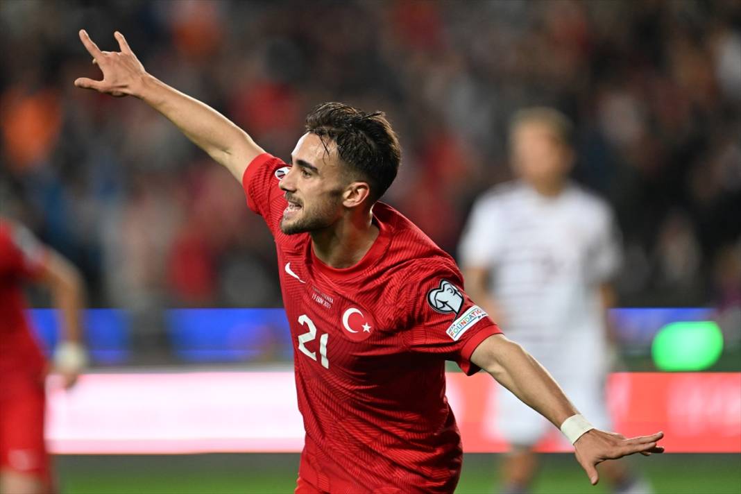 Türkiye-Letonya maçından özel kareler 8