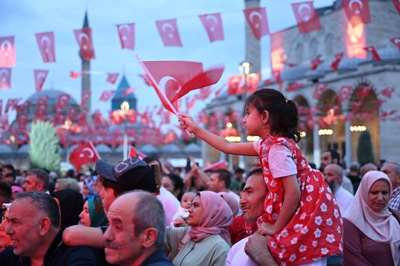 Konyalılar Mevlana Meydanı'nda buluştu 4