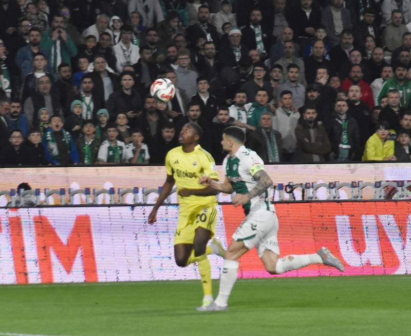 TÜMOSAN Konyaspor- Fenerbahçe maçından kareler 1