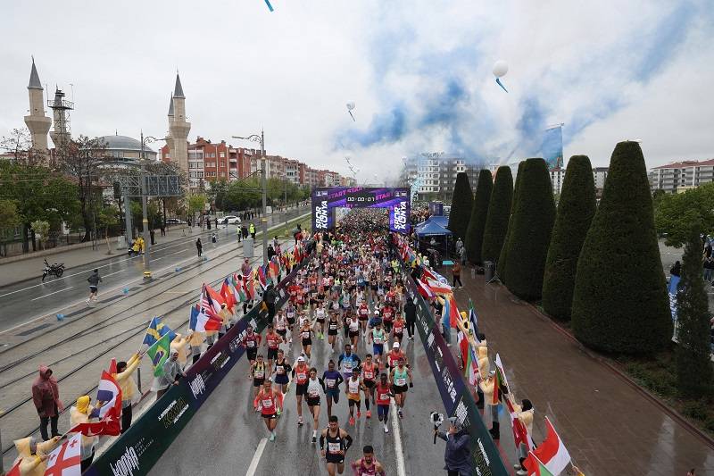 Konya Uluslararası yarı maratonundan kareler 4