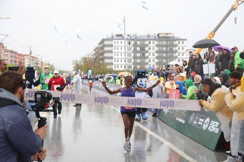 Konya Uluslararası yarı maratonundan kareler 13