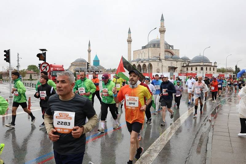 Konya Uluslararası yarı maratonundan kareler 2