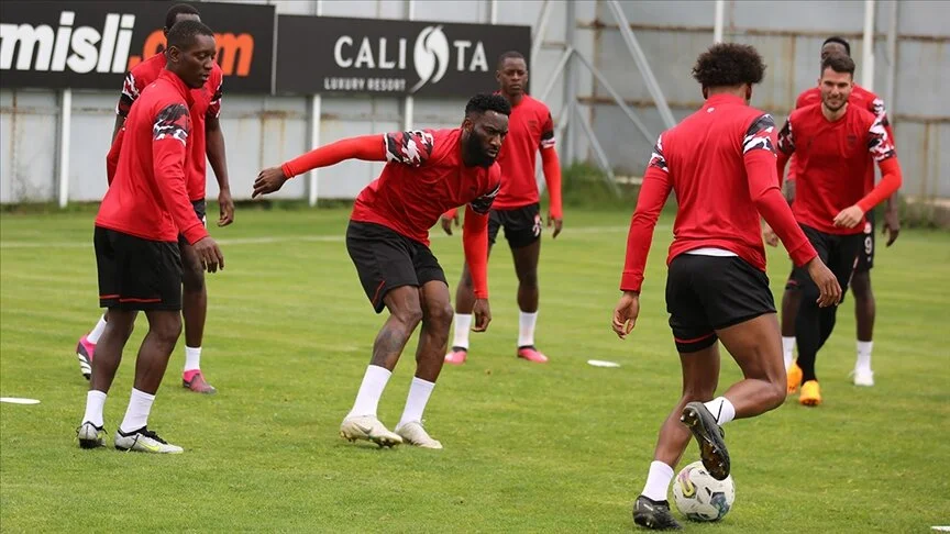 Türkiye Kupası'nda Fenerbahçe-Sivasspor karşı karşıya