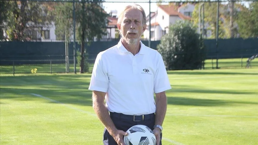 Kanserle mücadelesini futbol maçına benzetti