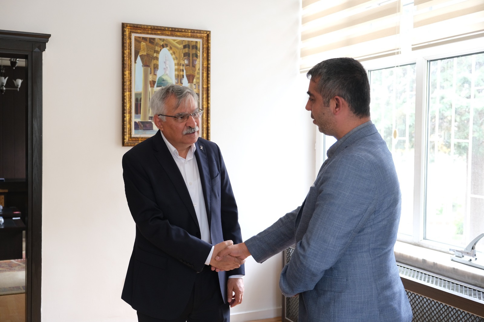 "Milletimiz istikrardan yana kararını verdi"
