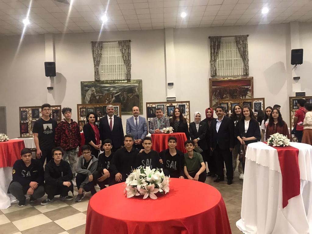 Cumhuriyetin 100. yılına özel sergi düzenlendi