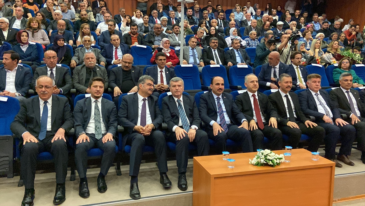 Konya milletvekilleri mazbatalarını aldı
