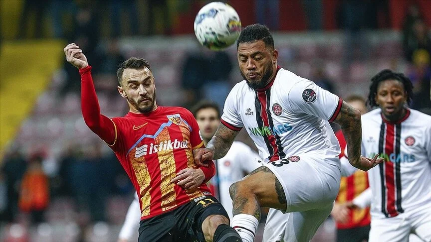 Fatih Karagümrük yarın Kayserispor'u ağırlayacak