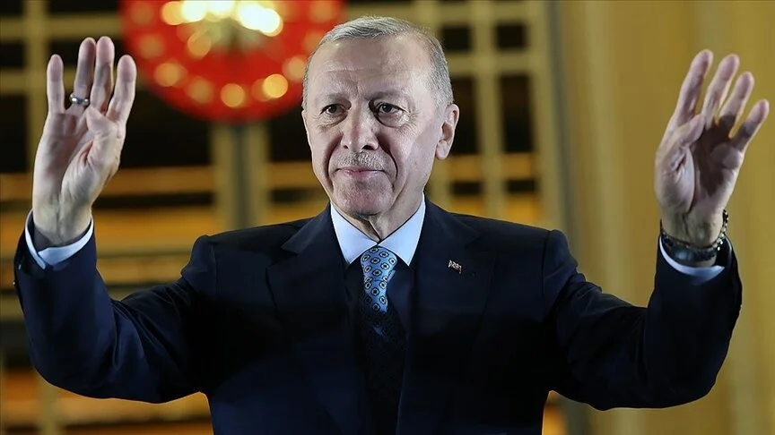 Üç büyük kulüp Cumhurbaşkanı Erdoğan'ı tebrik etti