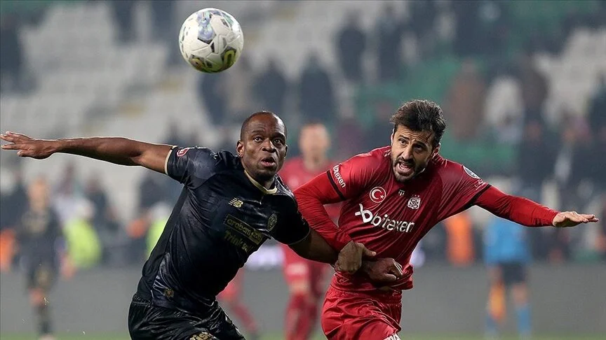 Yarın oynanacak bir diğer maç Sivasspor-Konyaspor arasında