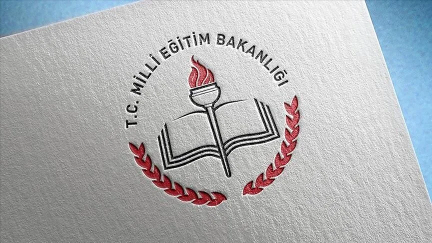 Öğrencilerin beklediği bursluluk sınavı başvuruları başladı