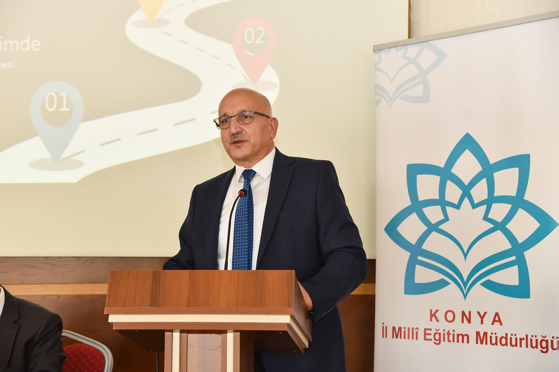 "Temel Eğitimde 10 bin Okul" projesi için biraraya geldiler