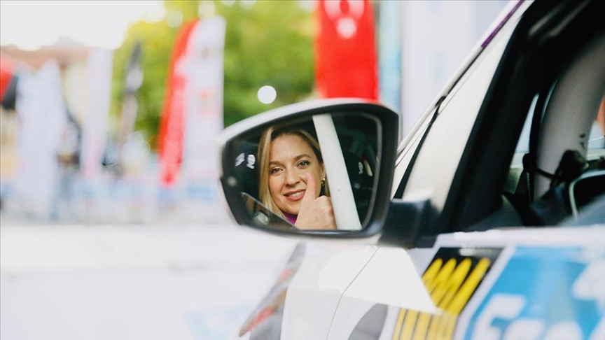 Engelli rallici Kübra Denizci