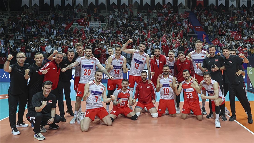 A Milli Erkek Voleybol Takımı Dörtlü Final'de
