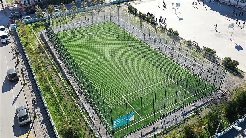 Mahalle tipi spor tesisleri çoğalıyor