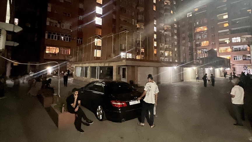 Azerbaycan'da 5,7 büyüklüğünde deprem