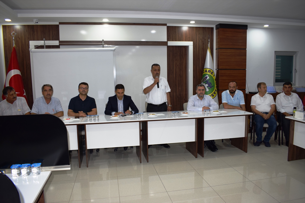 Karapınar Ticaret Borsasında sezonunun ilk mahsul satışı