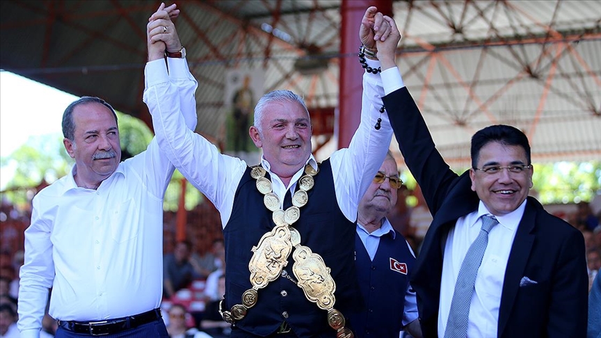Kırkpınar'ın güreş ağası yine Seyfettin Selim