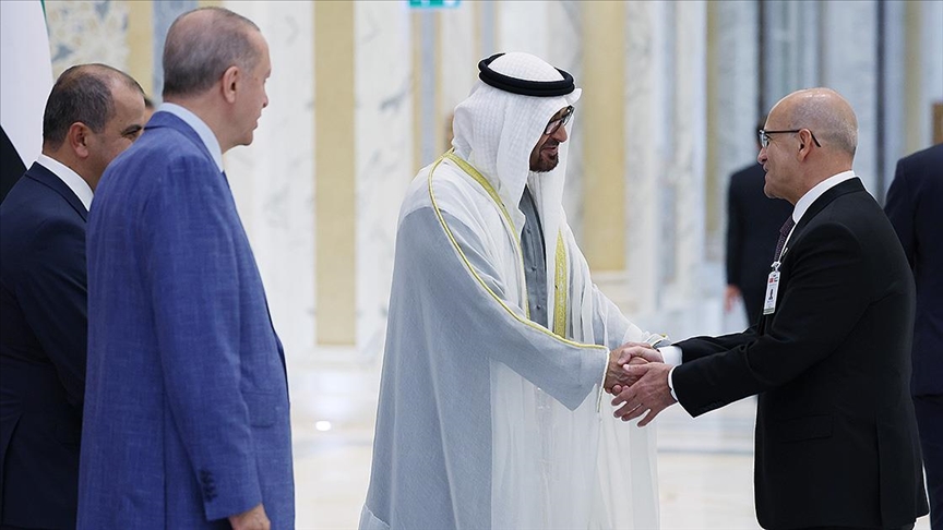 "BAE ile ticarete açığız"