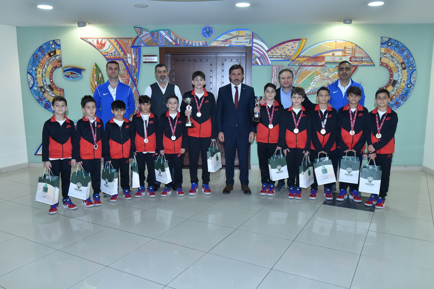 Başkan Kılca şampiyonları ağırladı