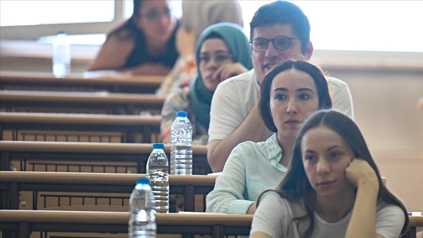 KPSS Alan Bilgisi Sınavları ilk gün oturumları yapıldı