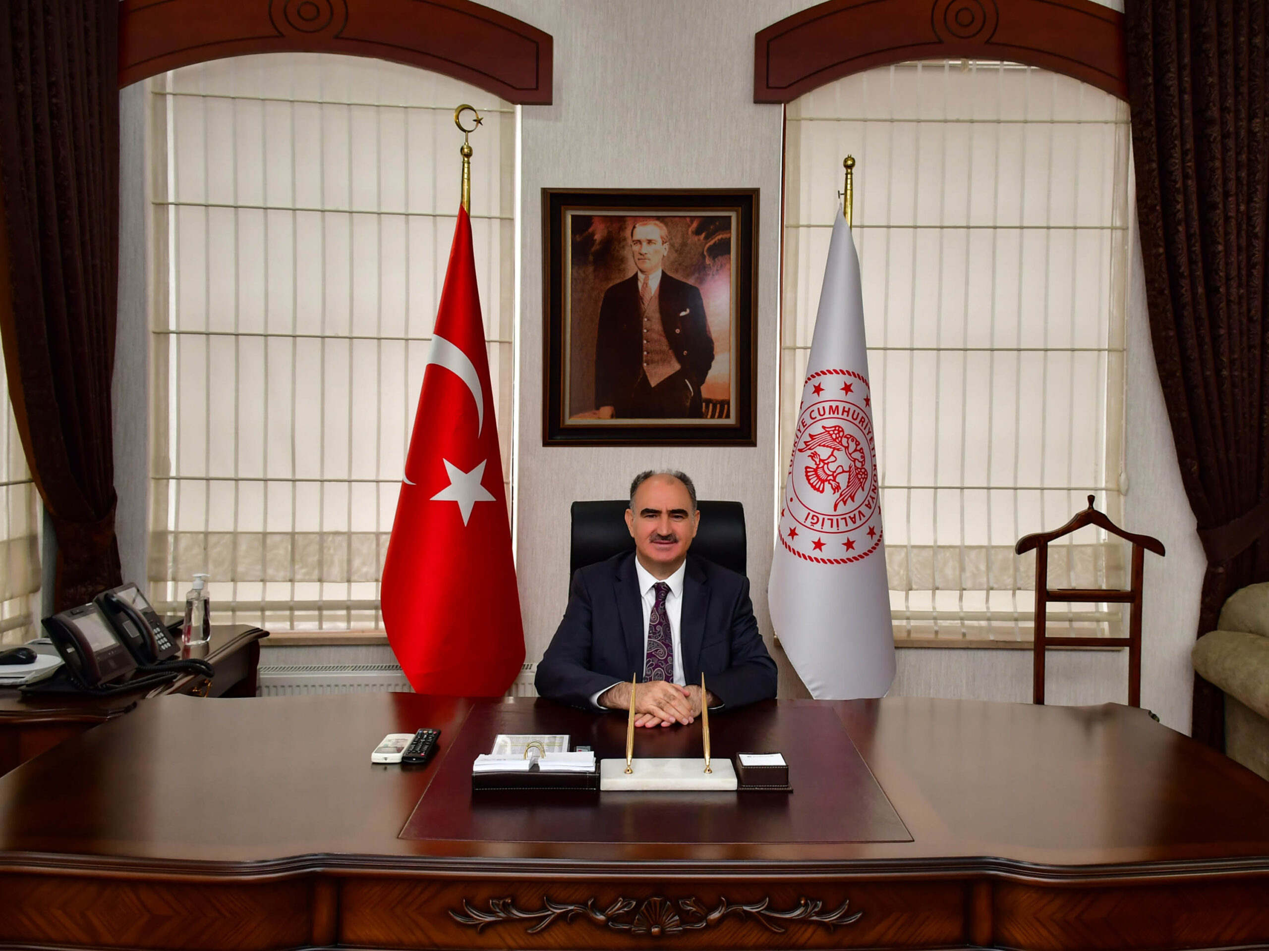 Konya Valisi'nden Öğretmenler Günü mesajı