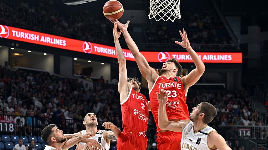 A Milli Erkek Basketbol Takımı yarı finalde