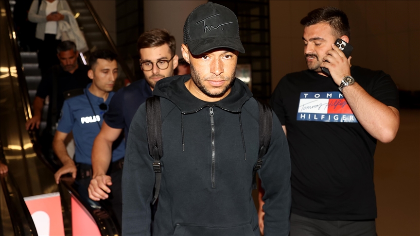 Alexander Oxlade-Chamberlain Beşiktaş kadrosunda