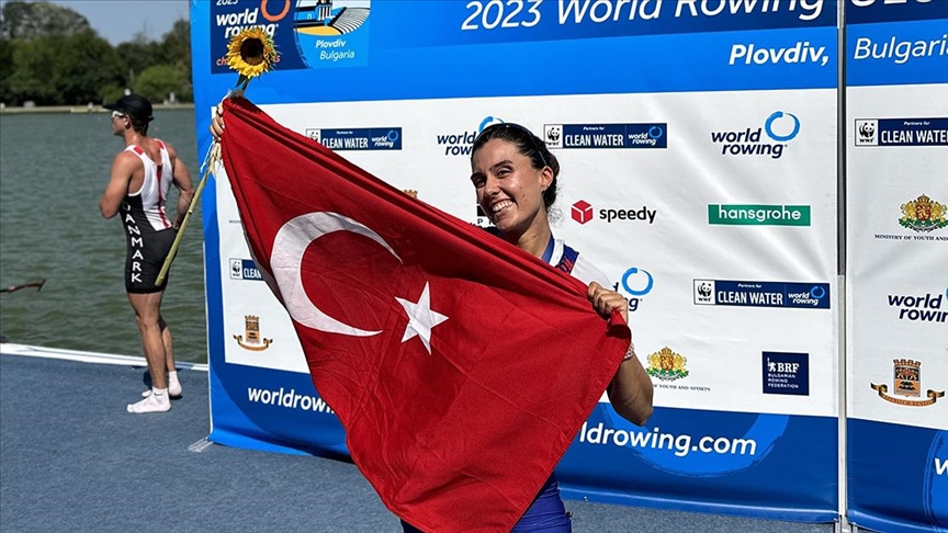 Kürek sporunun "altın" kızı