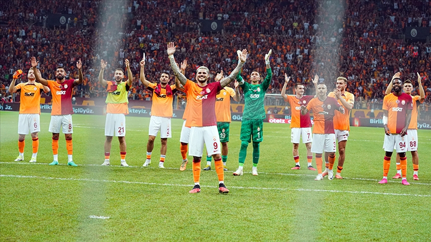 Hedef UEFA Şampiyonlar Ligi'nde gruplara kalmak