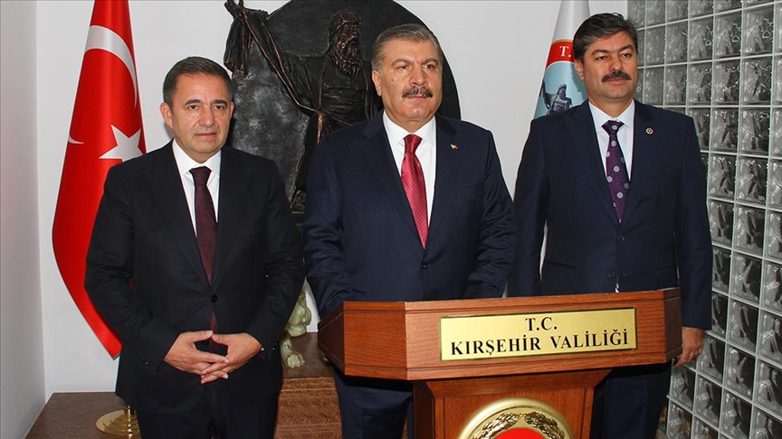Sağlık Bakanı Koca'dan endişelenmeyin açıklaması