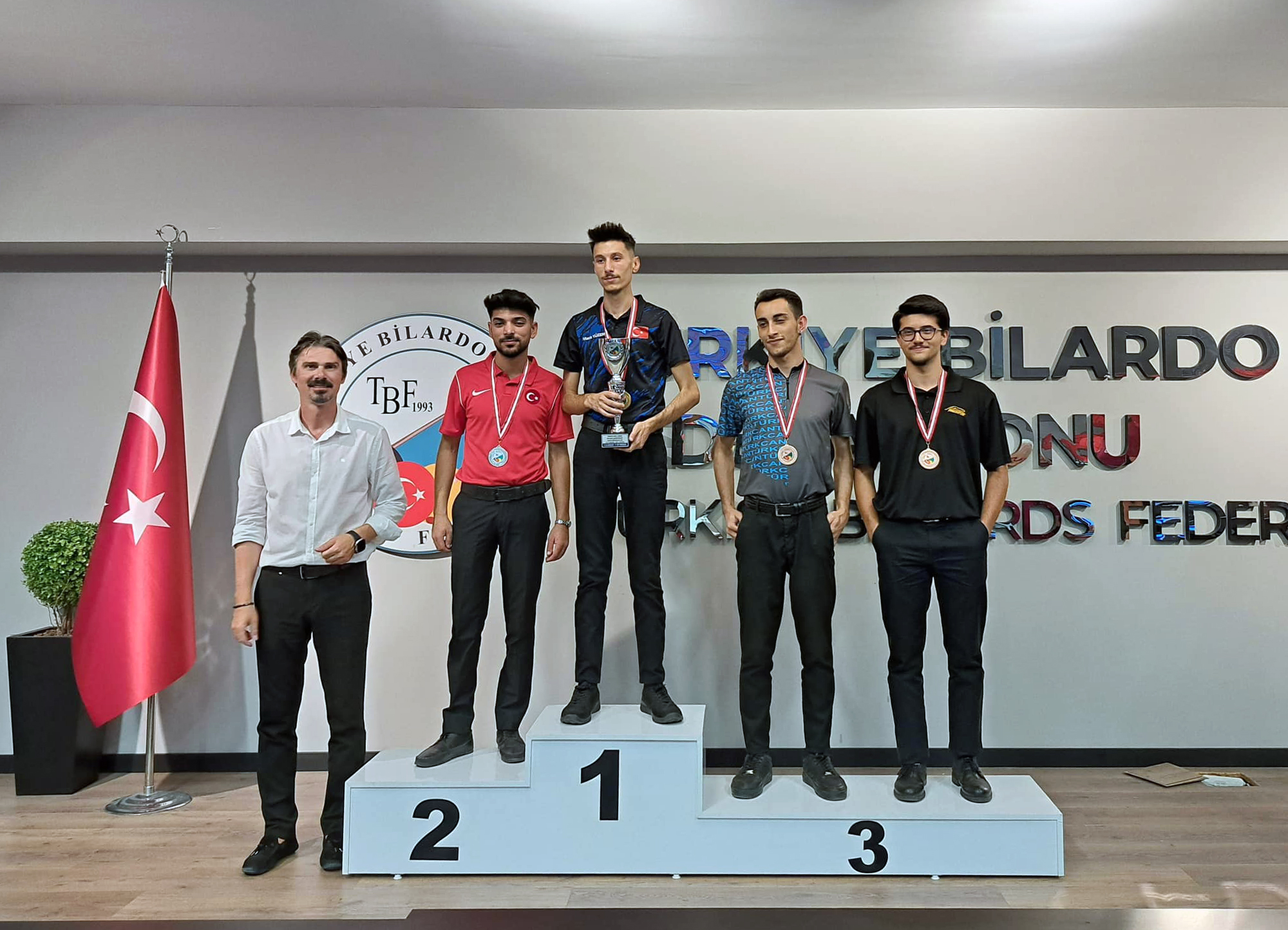 NEÜ öğrencisinden 3.'ncülük