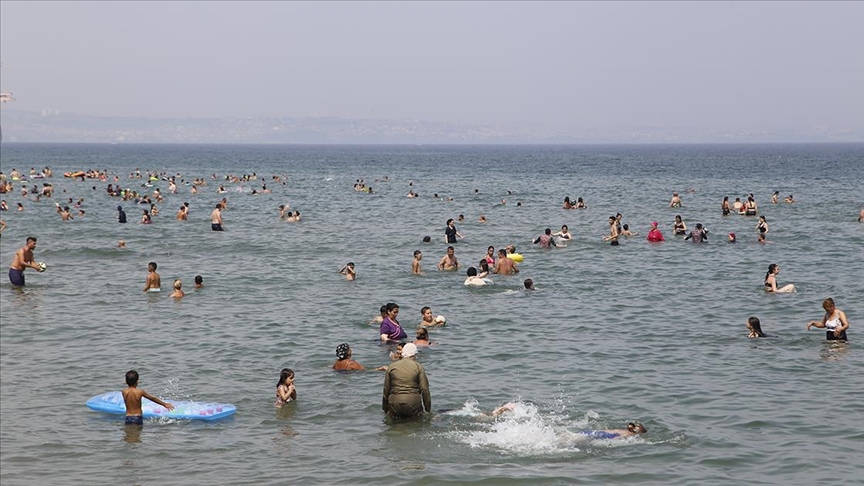 Deniz ve havuzlarda enfeksiyon riski arttı