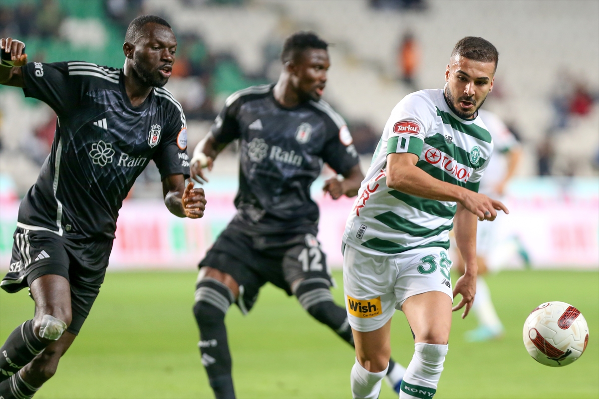 Her iki kulübe de ceza geldi