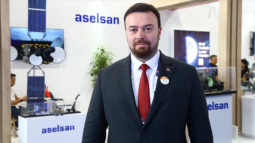 Haberleşme, savunma ve elektronik alanlardaki birçok sistemimiz Azerbaycan'da yoğun şekilde kullanılıyor