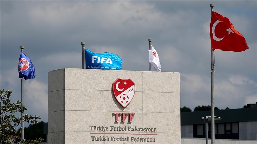 PFDK'dan 4 takıma ceza