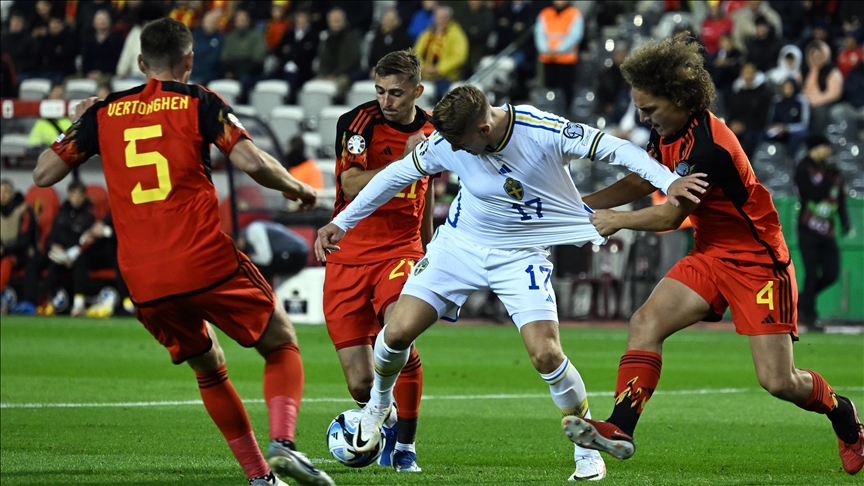 Belçika-İsveç maçı, askıya alındı