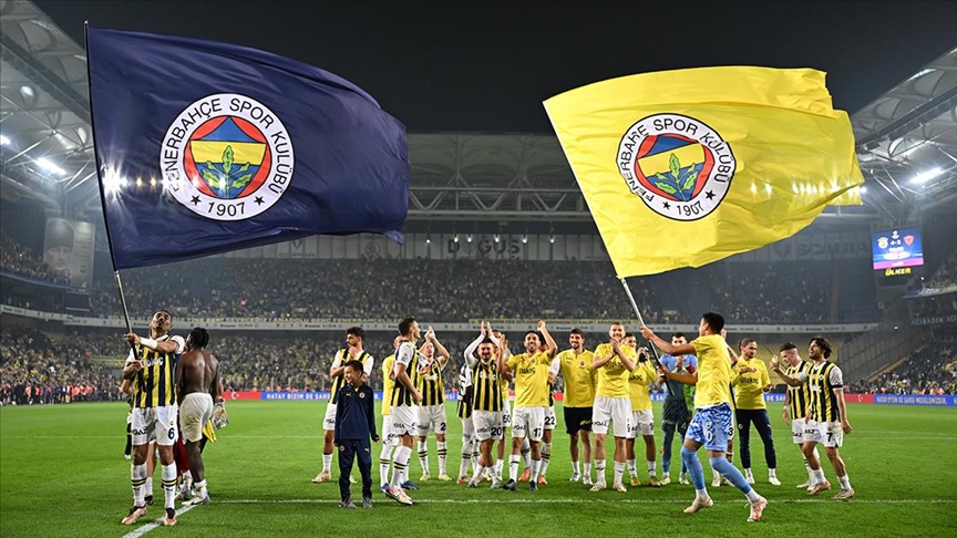 Fenerbahçe liderlik yolunda