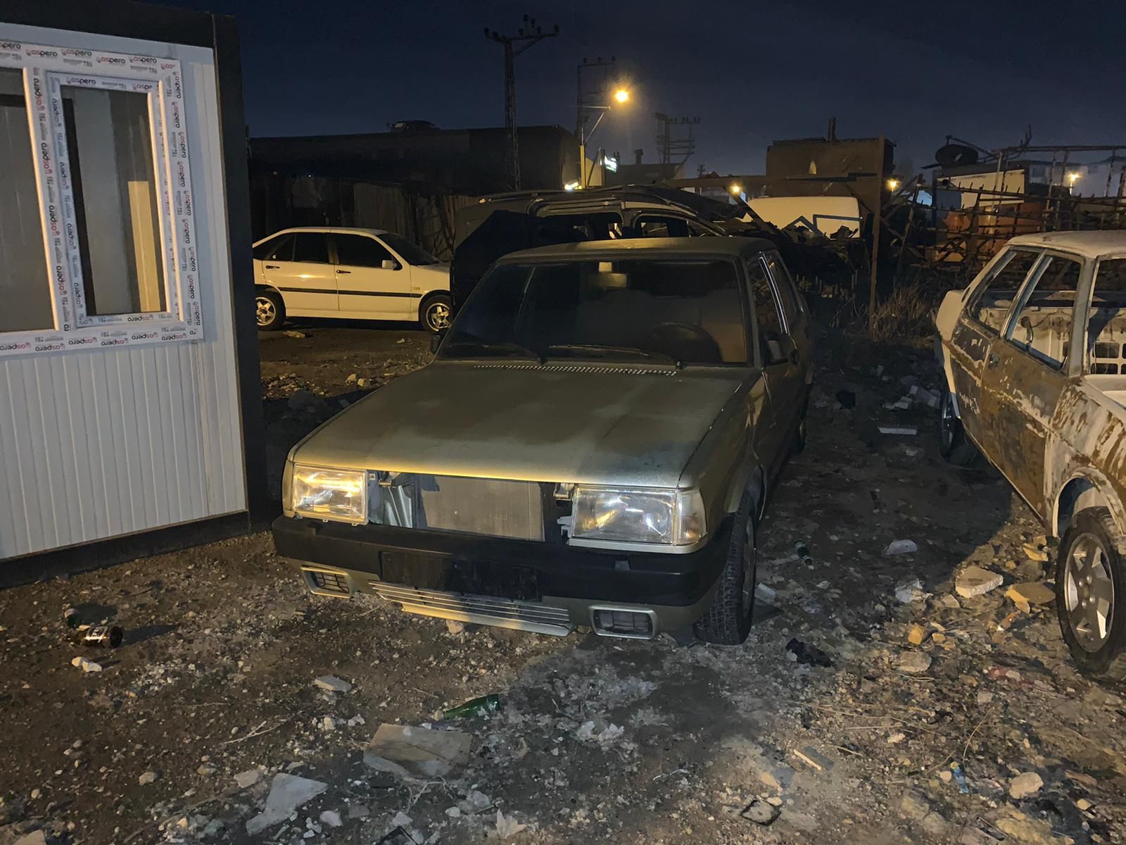 Çaldığı aracı parçalatmak için sanayiye götürdü