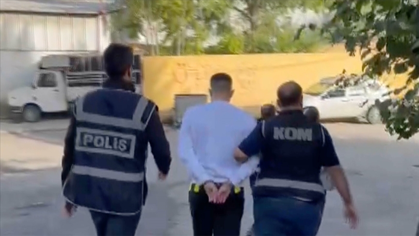 İzmir merkezli 6 ilde operasyon