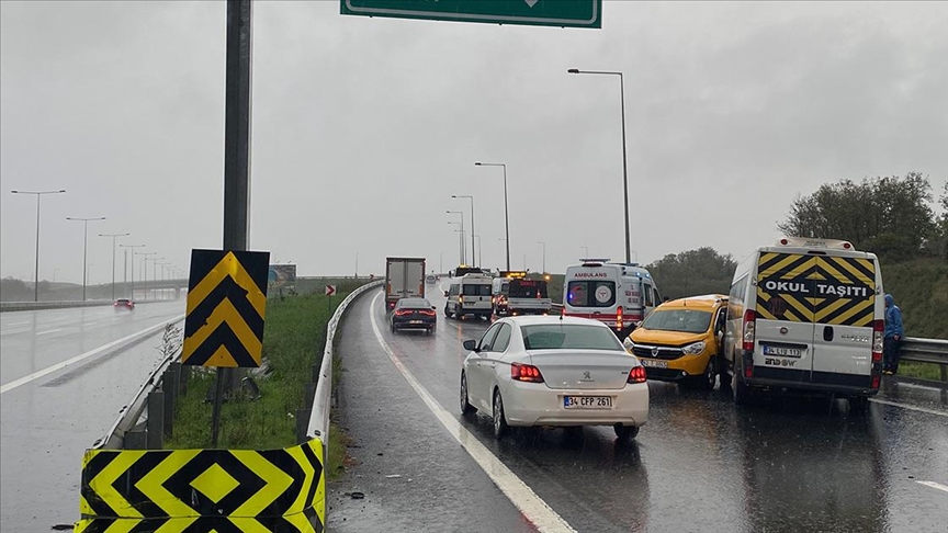 Kocaeli'nde kaza: 13 yaralı