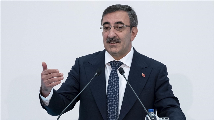 "Tek haneli rakamlara 2026'da ulaşacağız"