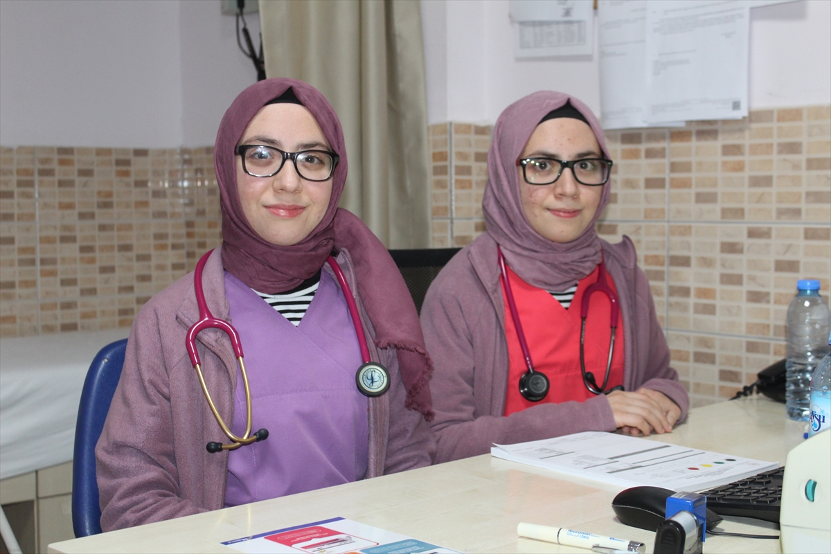 Aynı hastanede mesai yapıyorlar