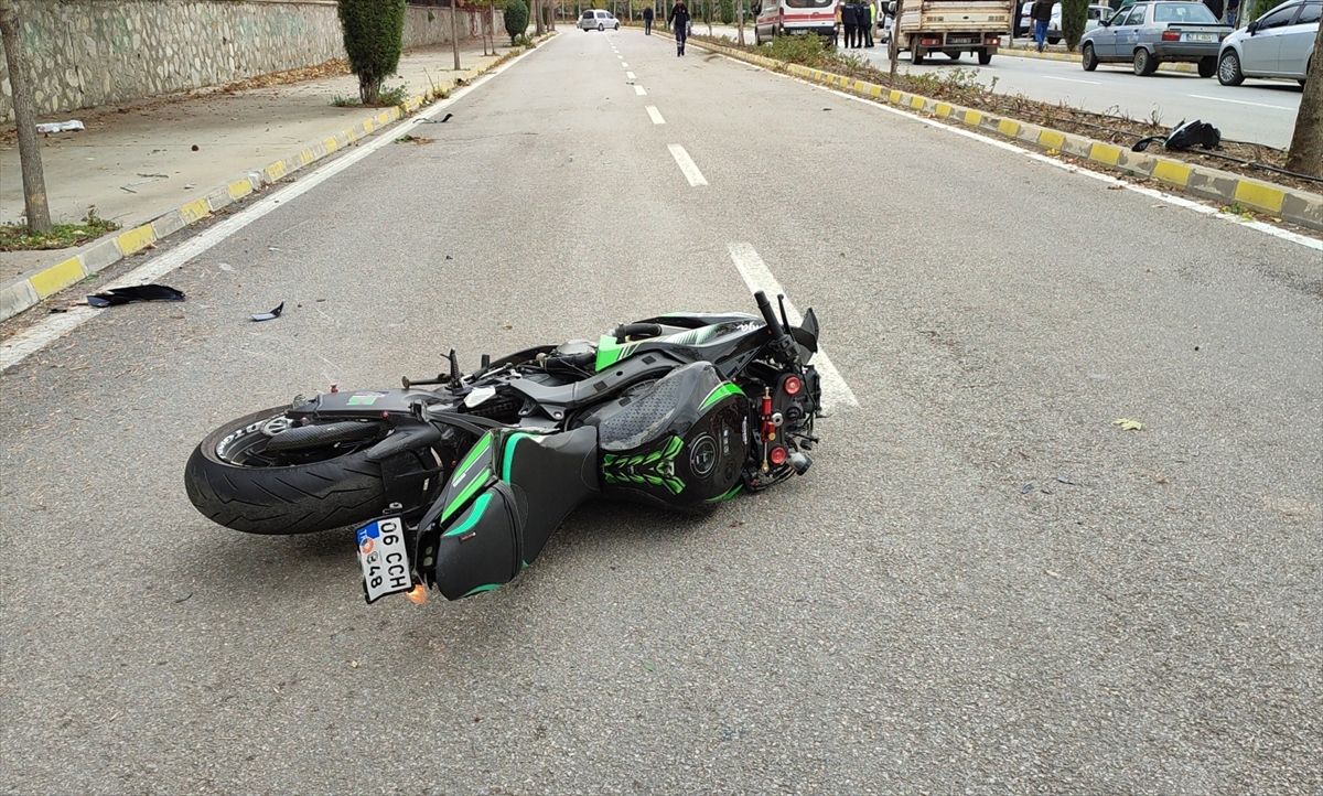21 yaşındaki genç motosikletçi hayatını kaybetti