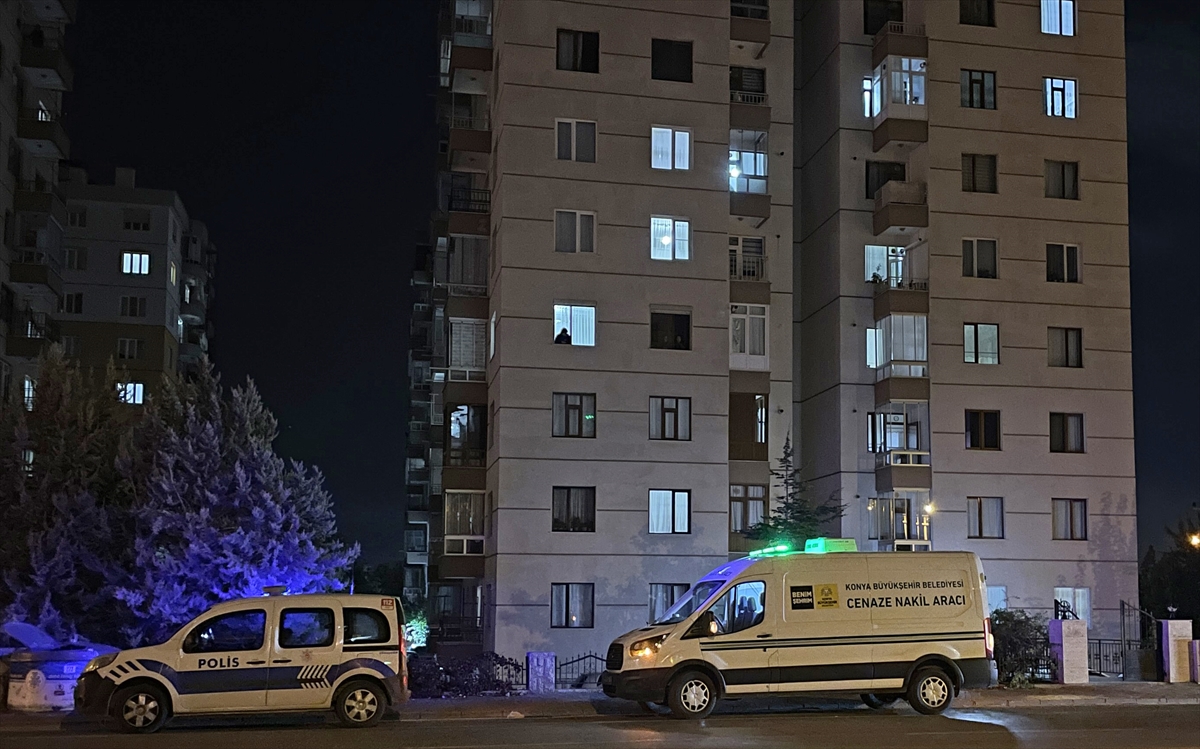 Bebeğiyle evde ölü bulundu