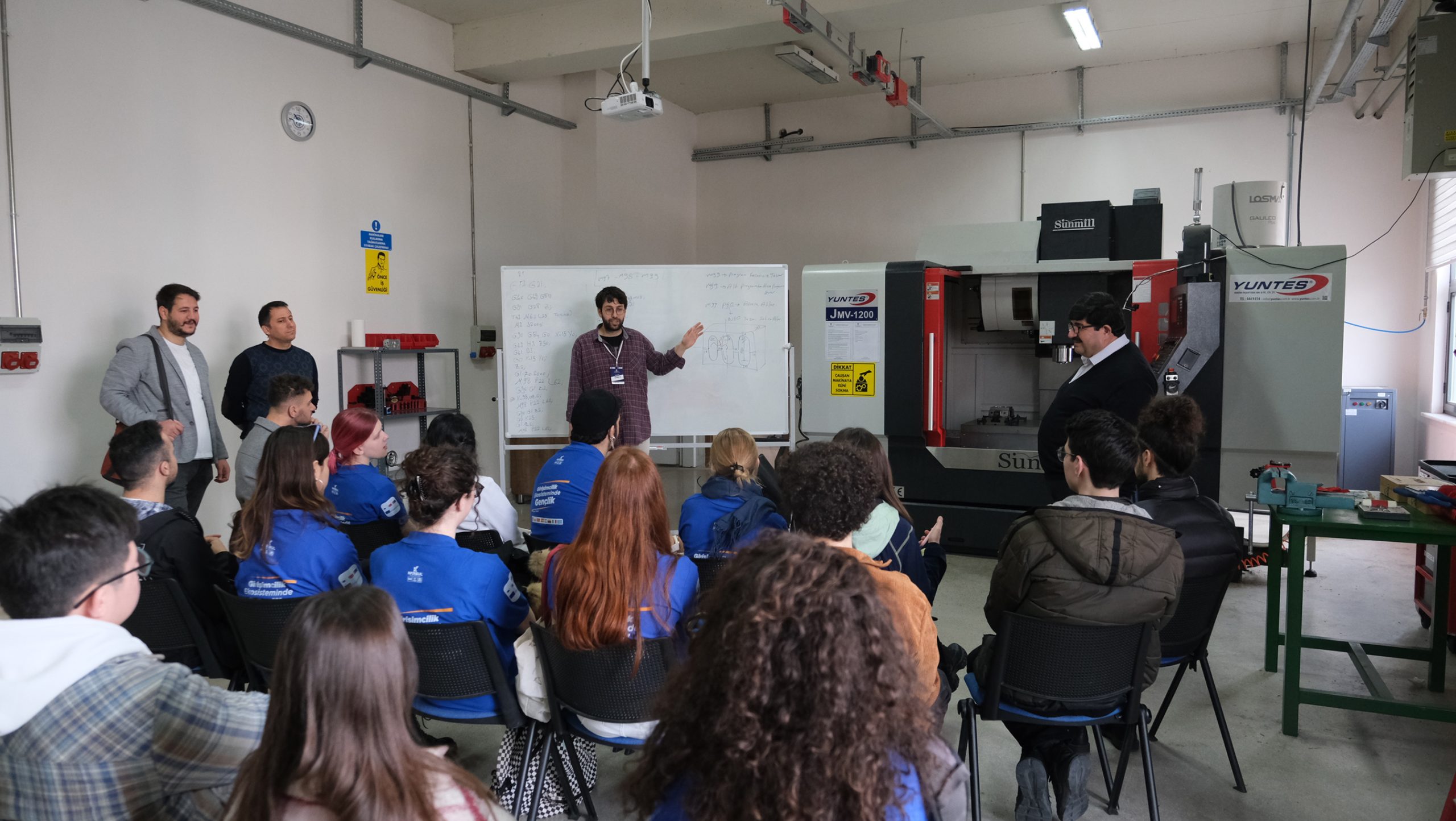 8 ülkeden 50 gence girişimcilik eğitimi