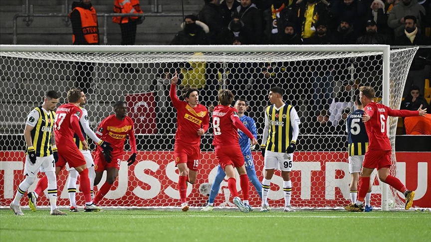 Fenerbahçe kaybediyor