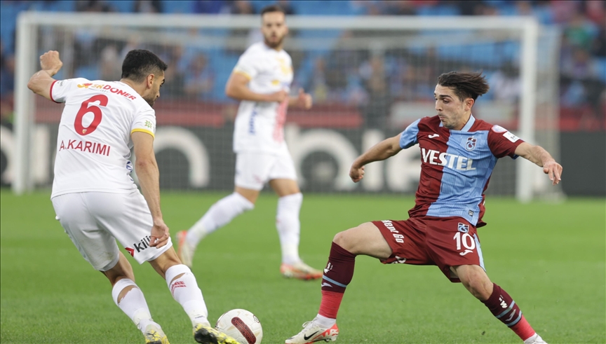 Trabzonspor, sahasında Kayserispor'a mağlup oldu