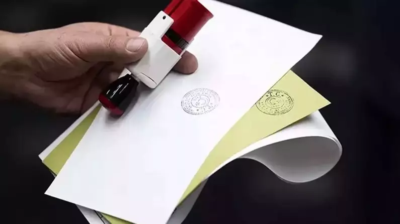 Bu illerde oy kullanma saatleri değişti