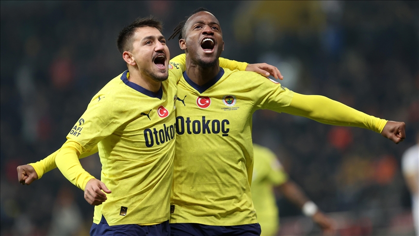 Fenerbahçe, Mondihome Kayserispor karşılaşmasında galip geldi